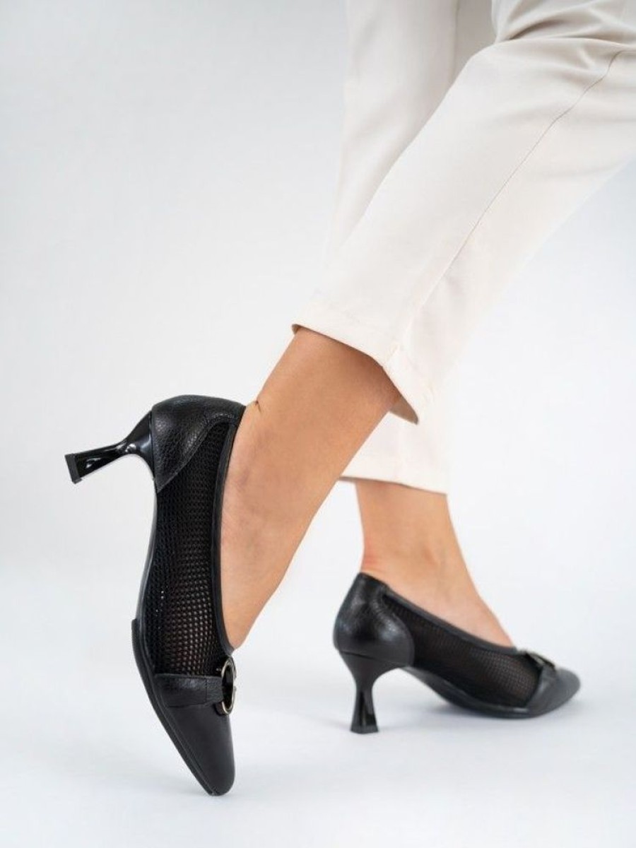 Calcado LORI | Stilleto Preto Salto Medio Lori 34