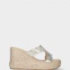 Calcado PAULA | Chinelo Dourado De Cunha Alta Para Mulher Paula 01